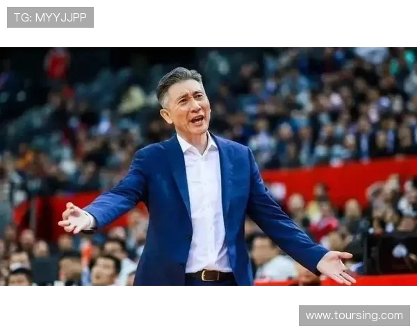 郑永刚直言阵地战非所长防守反击铸就球队胜利之路赛场策略解析 郑永刚直言阵地战非所长防守反击铸就球队胜利之路赛场策略解析