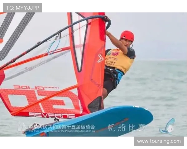 帆船毕焜谈海上训练的千锤百